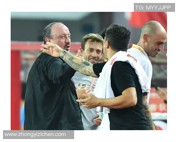 中超激战大连一方迎战广州恒大淘宝争夺胜利荣耀之战 中超激战大连一方迎战广州恒大淘宝争夺胜利荣耀之战